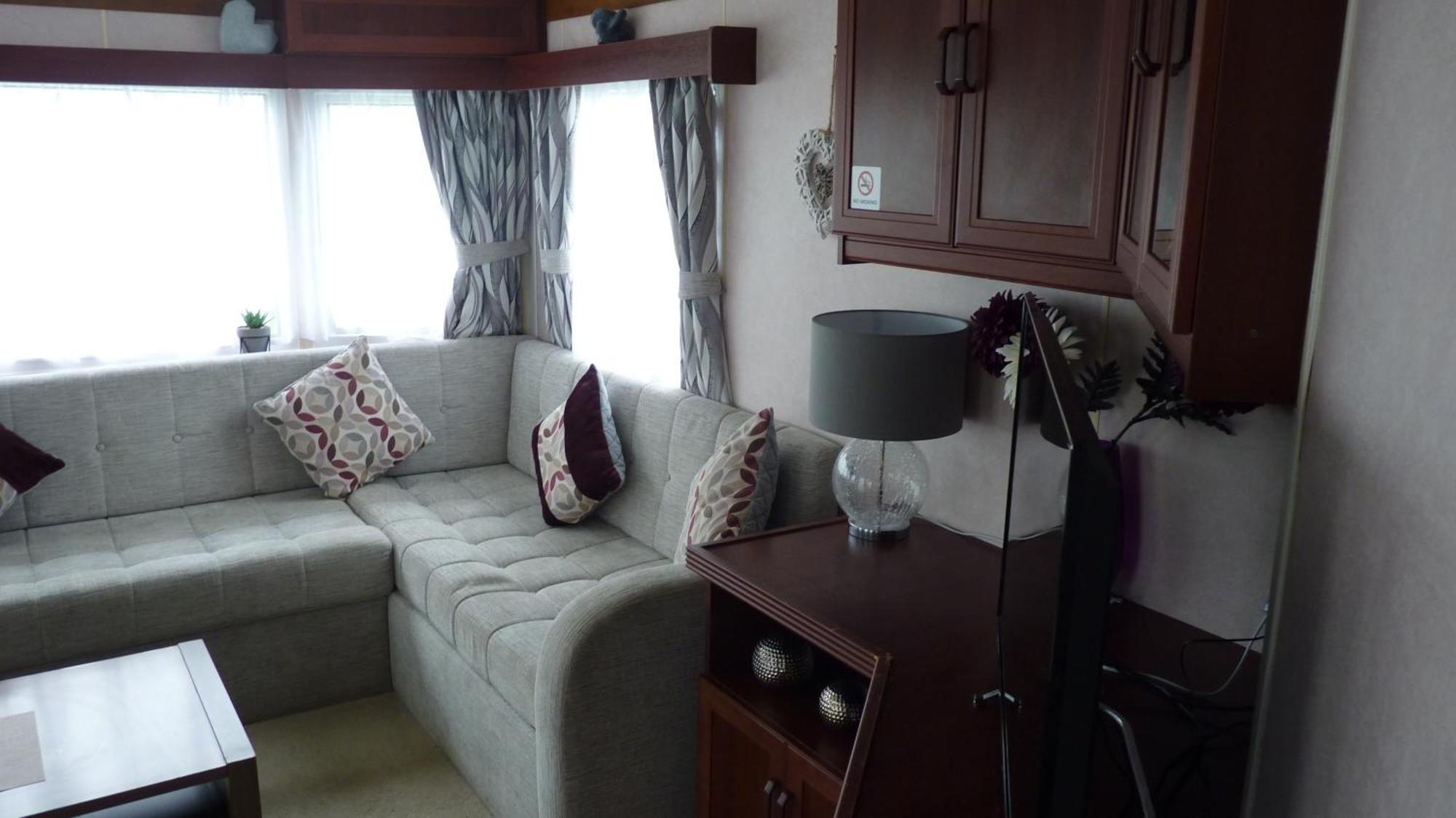 L&G Family Holidays 6 Berth Coral Beach Laura Familys Only And Lead Person Must Be Over 30 Ingoldmells Kültér fotó
