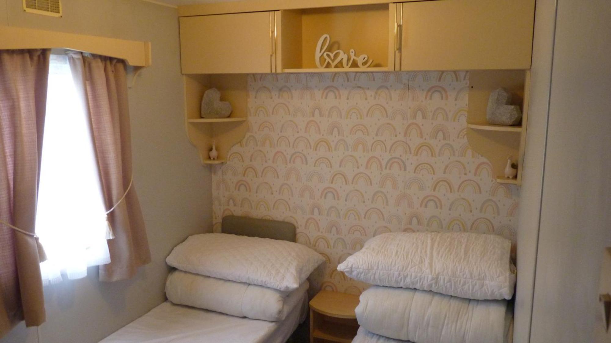 L&G Family Holidays 6 Berth Coral Beach Laura Familys Only And Lead Person Must Be Over 30 Ingoldmells Kültér fotó